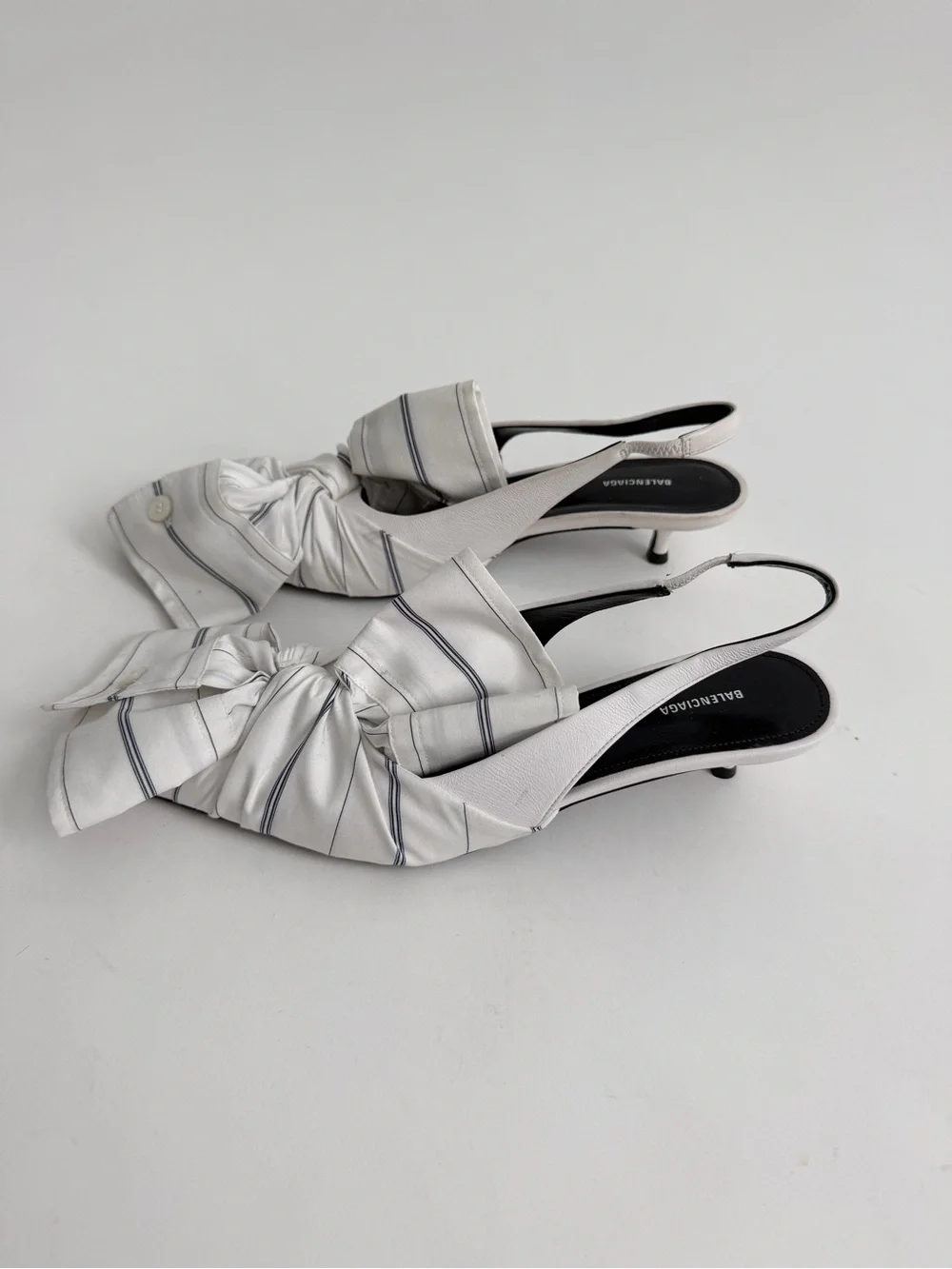 Balenciaga Nappa Stripe Poplin Knife Slingback Pumps With Bow And Sleeves 36